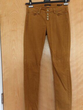 Genetic Denim The Roadie jeans in mustard yellow $228 sz 26 cotton bl 4 button
